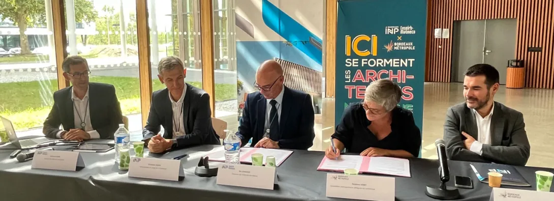 Signature d'une convention de partenariat Bordeaux Métropole - ENSEIRB-MATMECA